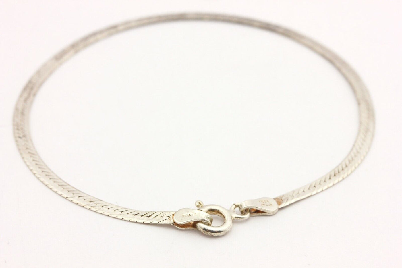 Italy 925 sterling silver herringbone chain bracelet 7 inch 2.5mm 1.60g vintage