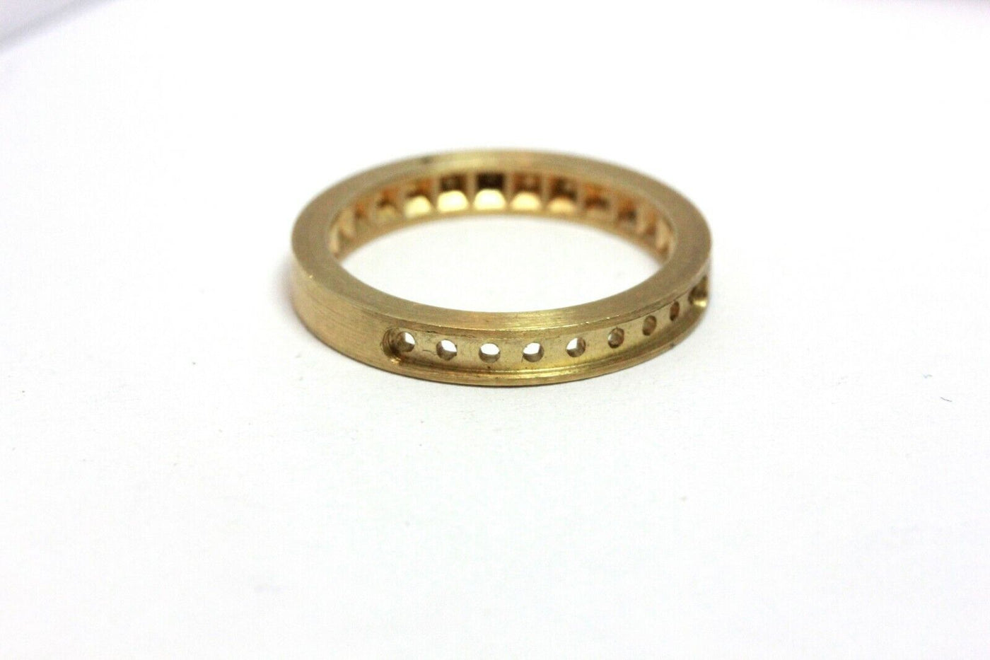 14k yellow gold 9 stone 1.7mm round band ring size 5 2.75mm new setting 2.94g